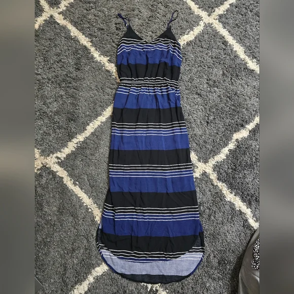 Old Navy | Dresses | Womens Old Navy Blue Striped Spaghetti Strap  Lightweight Maxi Dress Size Medium | Poshmark